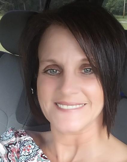 Headshot of Angela Murphy