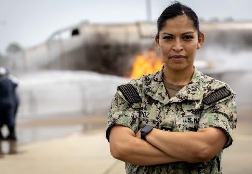 woman wearing military fatigues